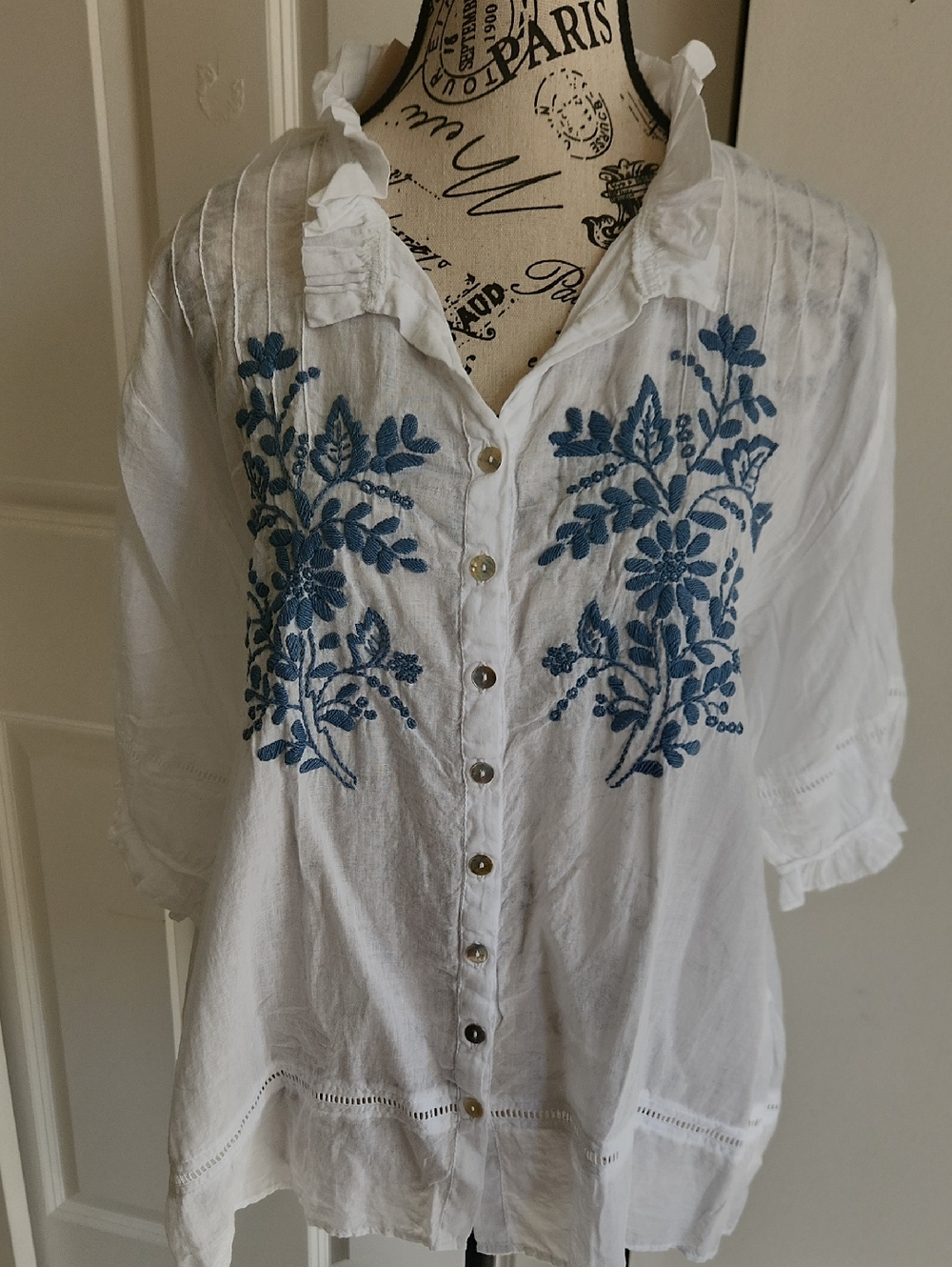 NWT Sundance Pintuck Embroidered Top SZ M